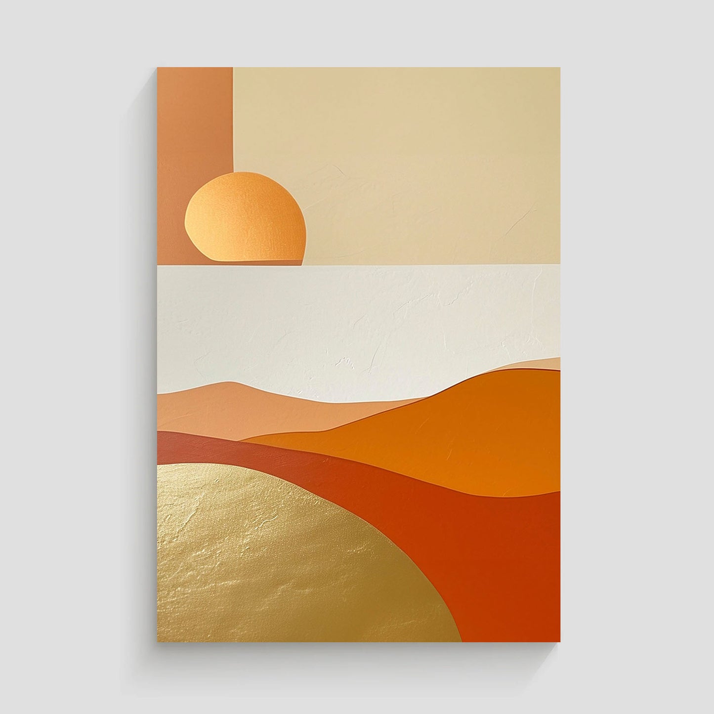Imagen de arte minimalista que representa un paisaje desértico con colinas y un sol estilizado, usando tonos cálidos como naranja, dorado y beige. La obra combina formas geométricas simples con texturas suaves, ideal para una decoración moderna y elegante.
