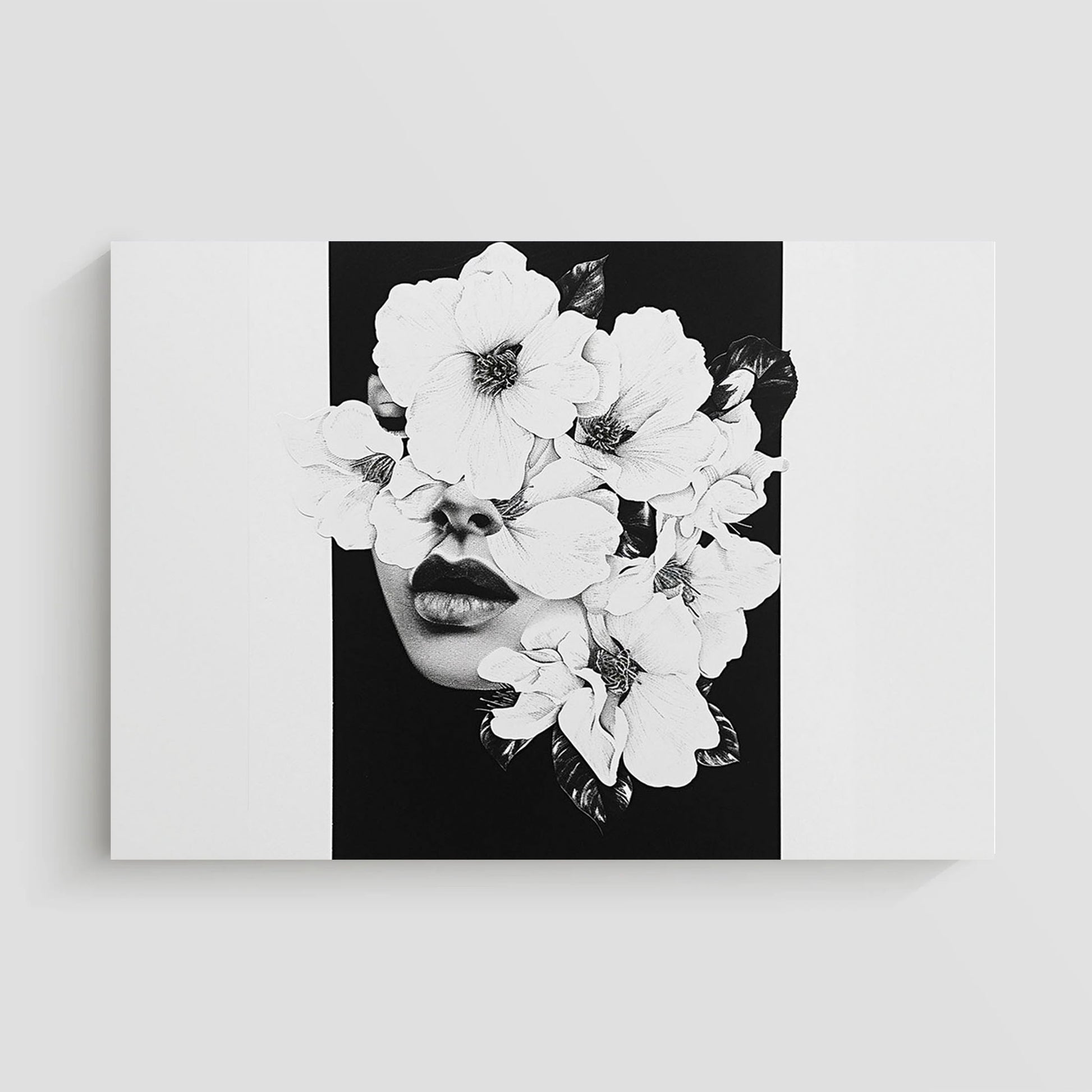 Ilustración en blanco y negro de un rostro humano fusionado con flores delicadas.