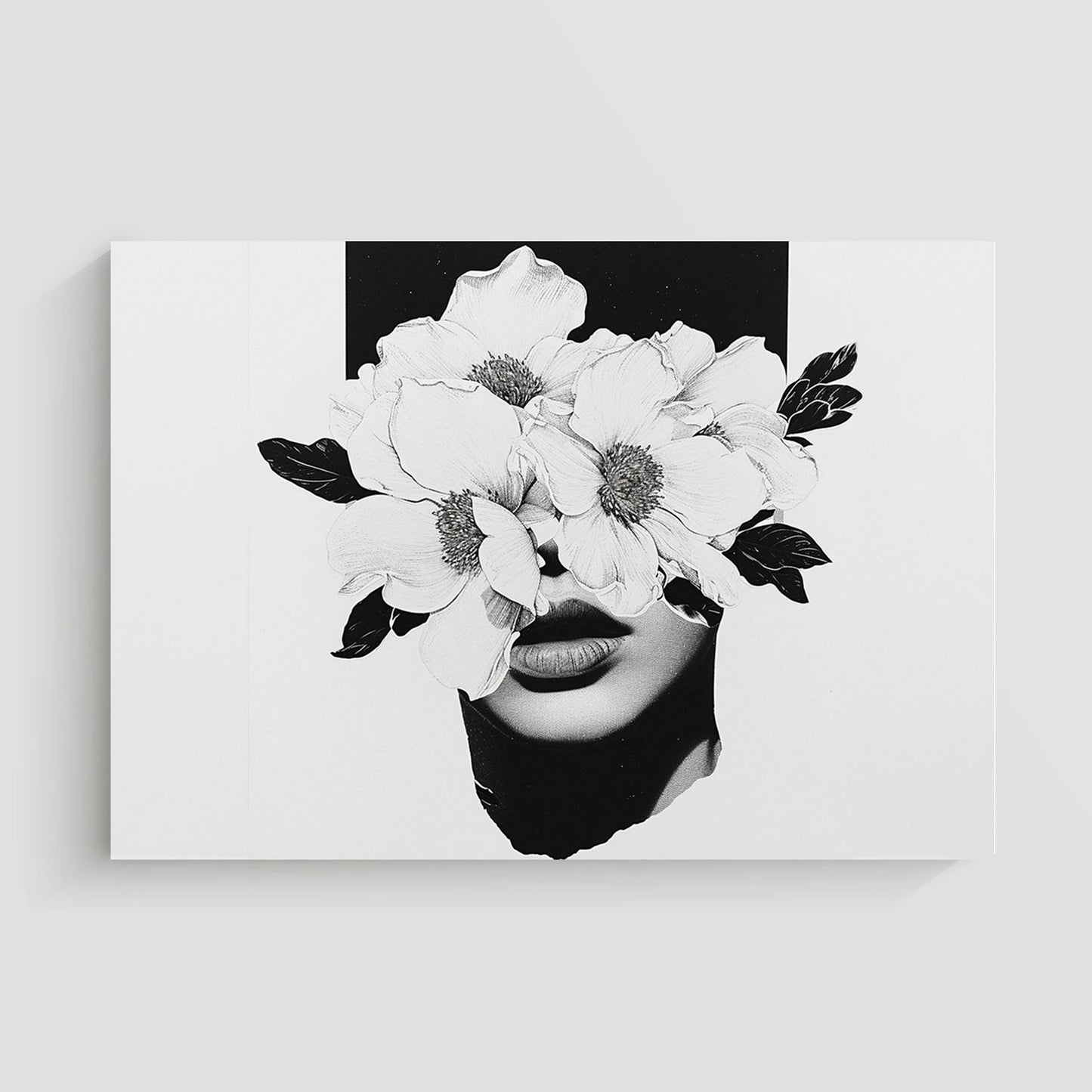 Ilustración en blanco y negro de un rostro humano fusionado con flores delicadas.